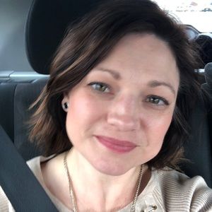 Meet your Posher, Amy